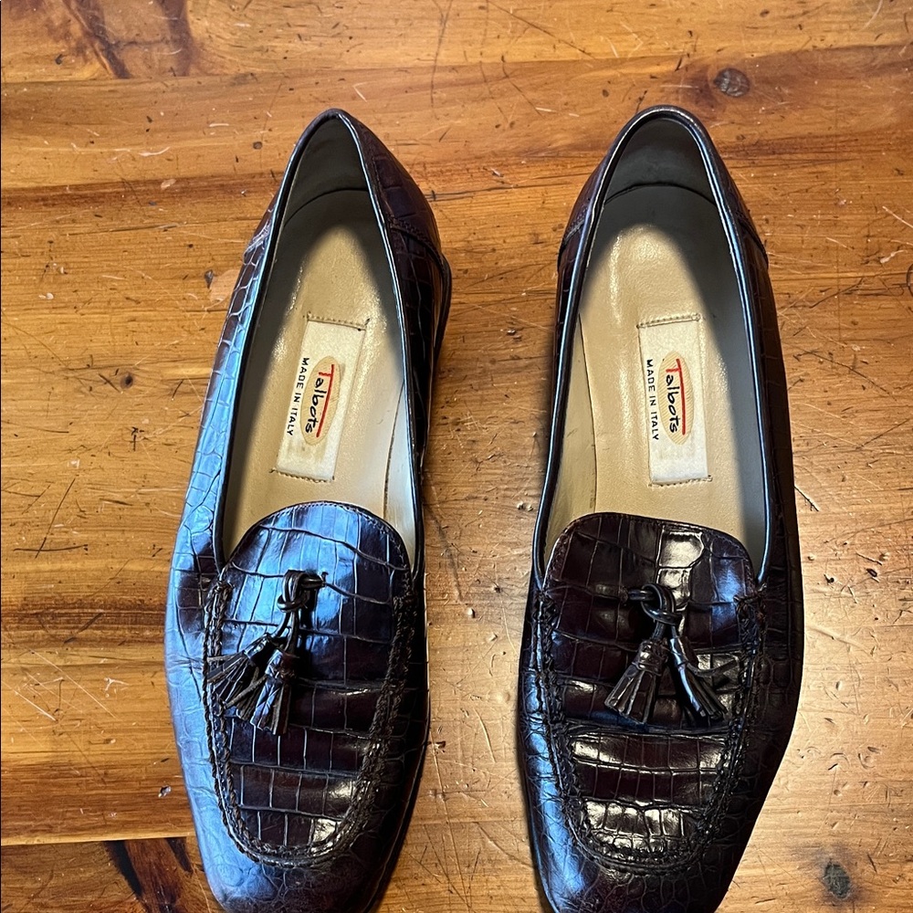 Talbots Brown Croc-Embossed Moccasins
